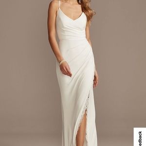 Ruched Spaghetti strap jersey dress with lace slit